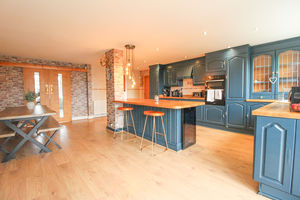 Photo 23- click for photo gallery